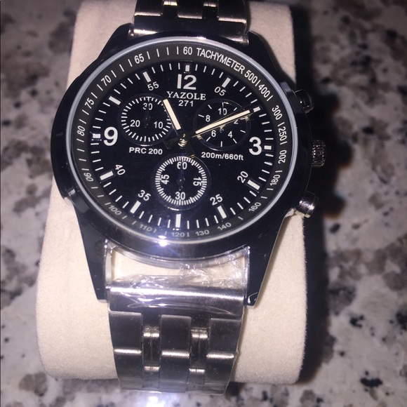 Blue and Silver Men’s watch - Picture 2 of 3